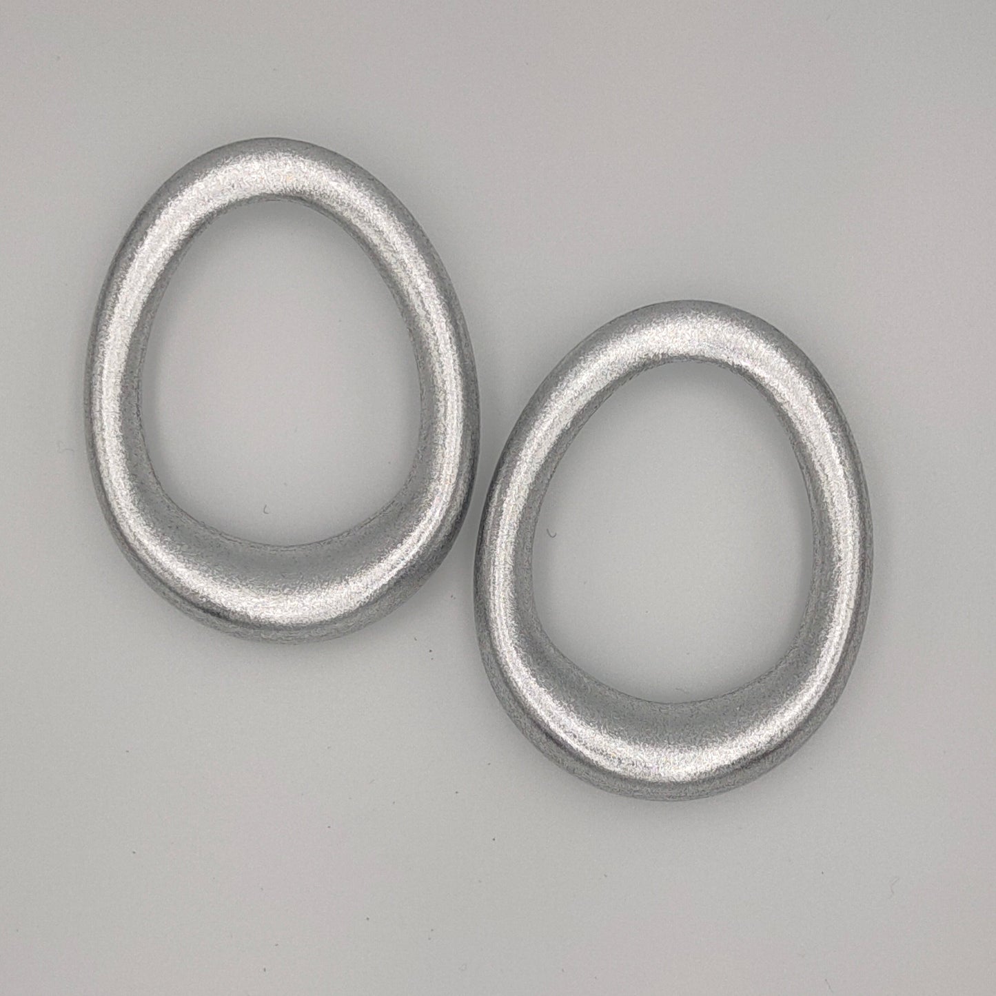 Chunky Hoop Earrings / Silver
