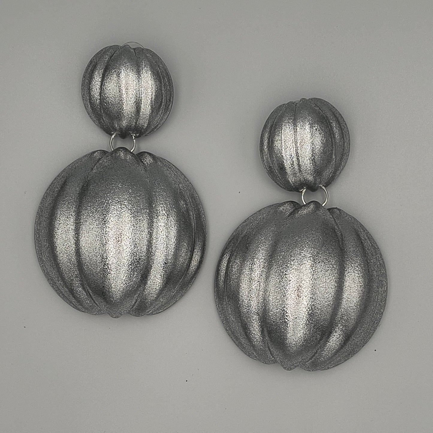 Pumpkin Earrings / Silver