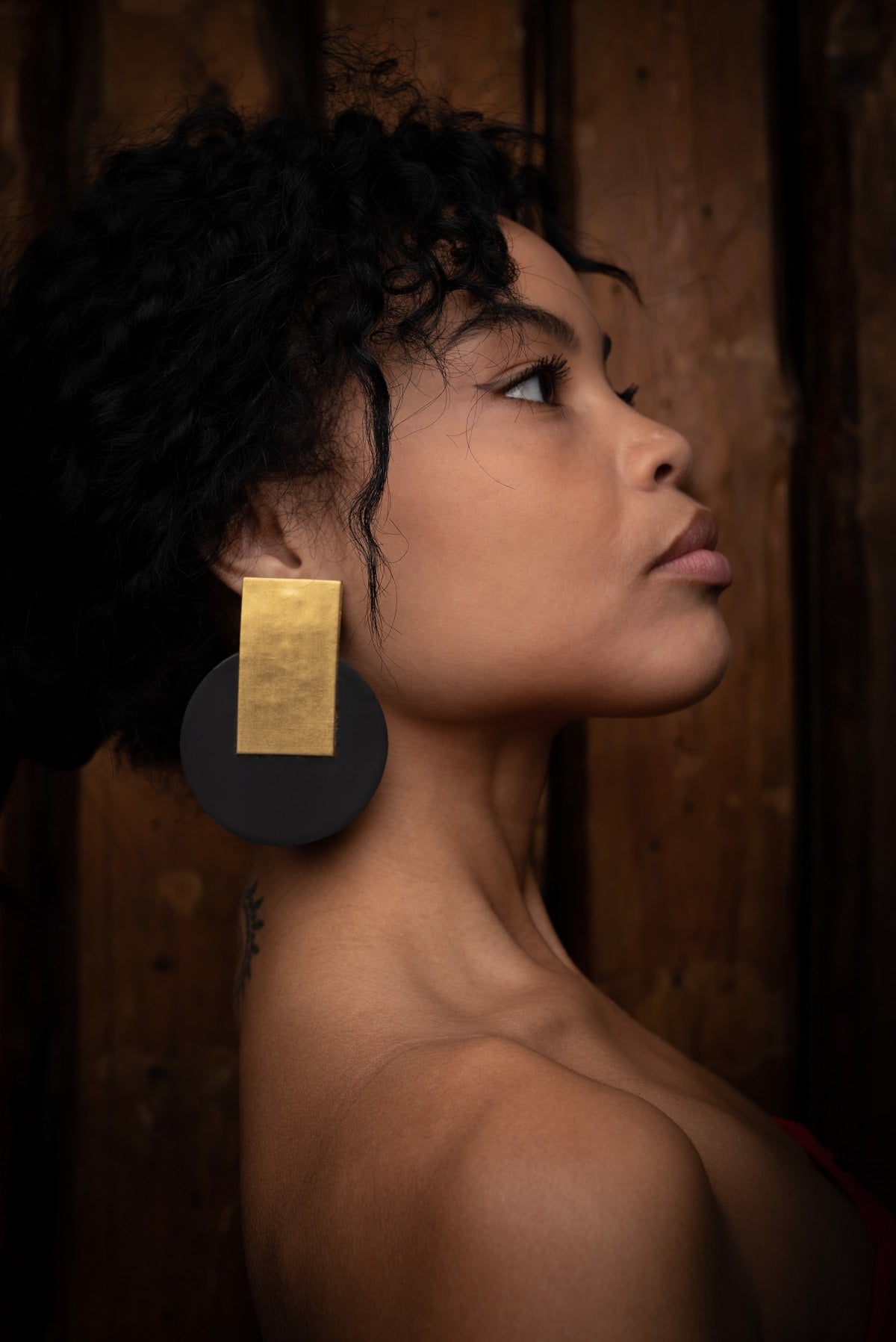 Egypt Gold Earrings/ Gold+Black