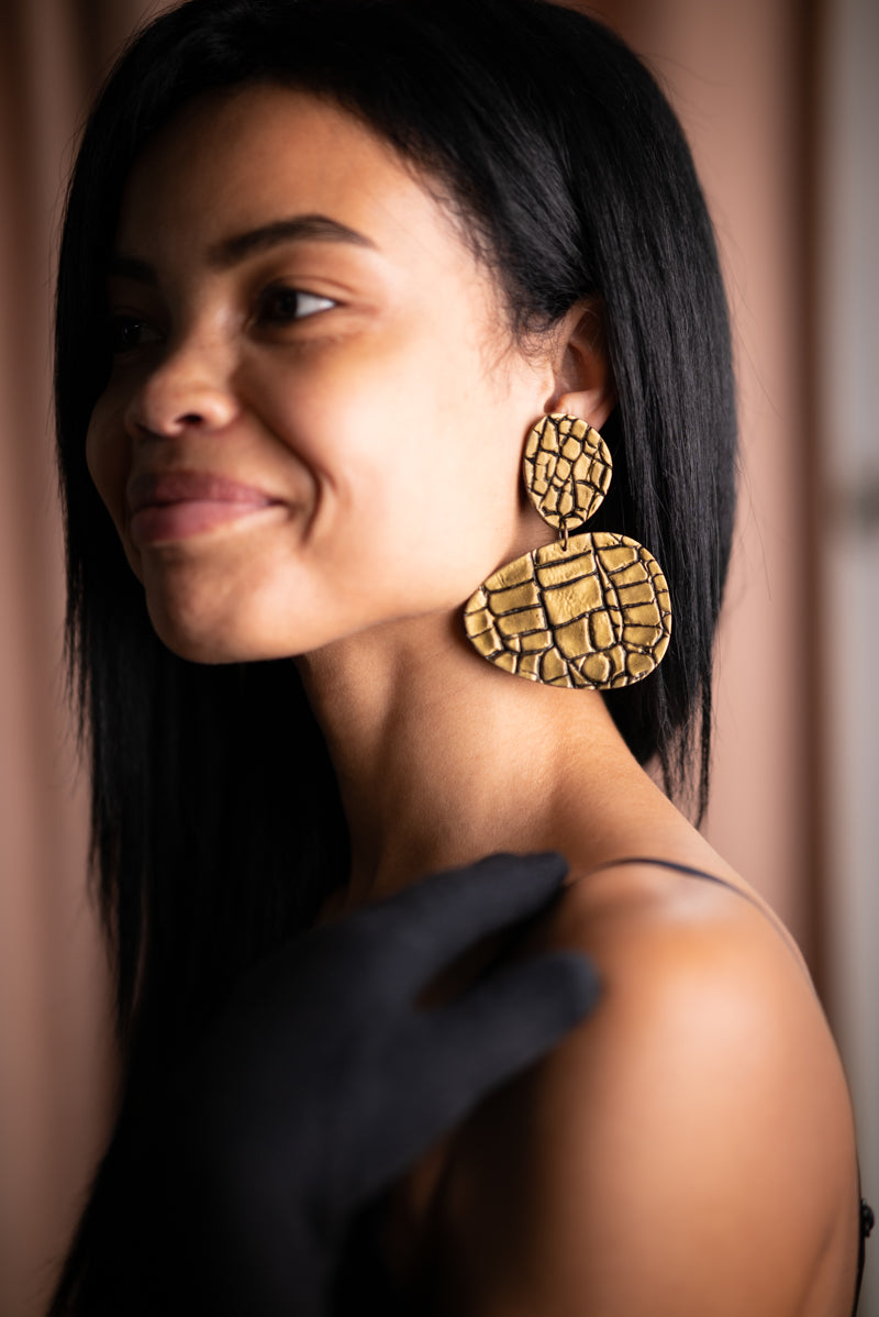 Snake Pebbles Earrings/ Gold