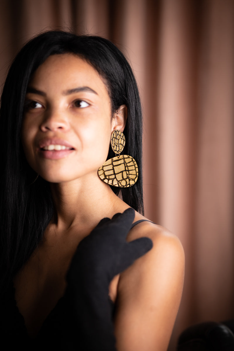 Snake Pebbles Earrings/ Gold