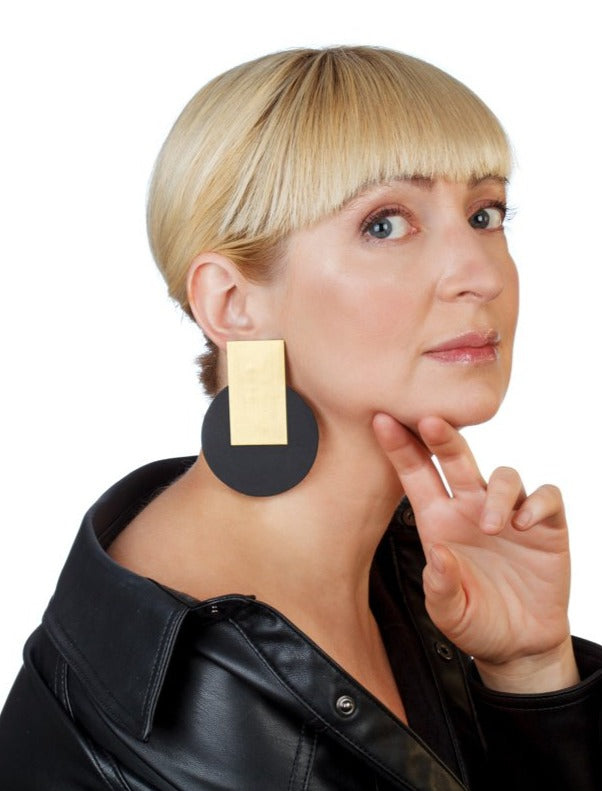 Egypt Gold Earrings/ Gold+Black