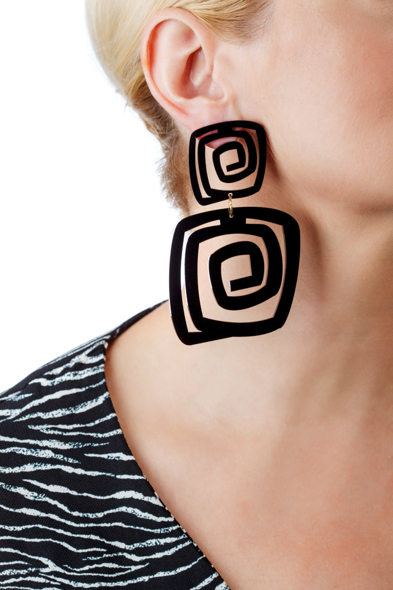 PlexiGlass Black Spiral Double Square Earrings / Black