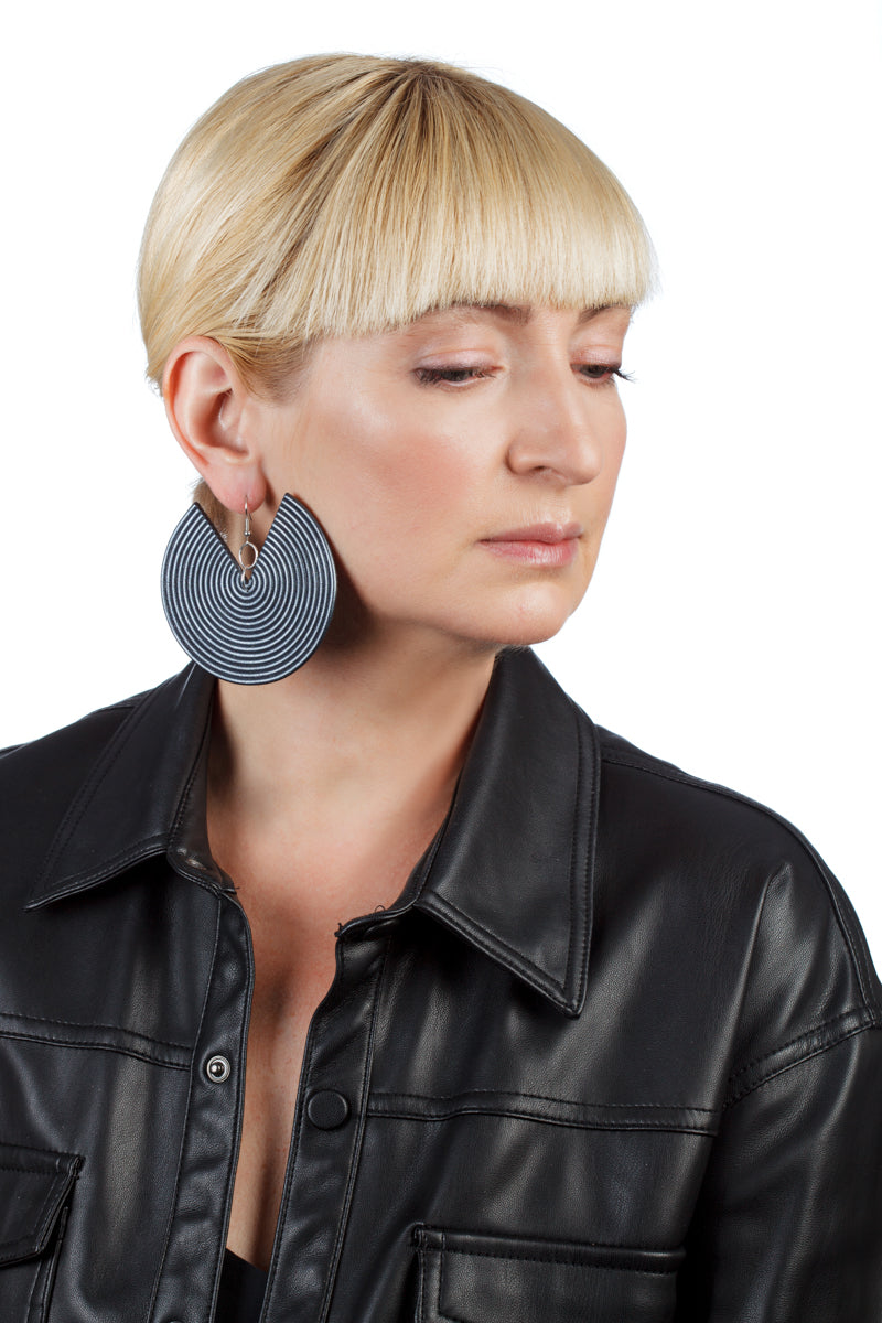 African Spiral Earrings / Grey