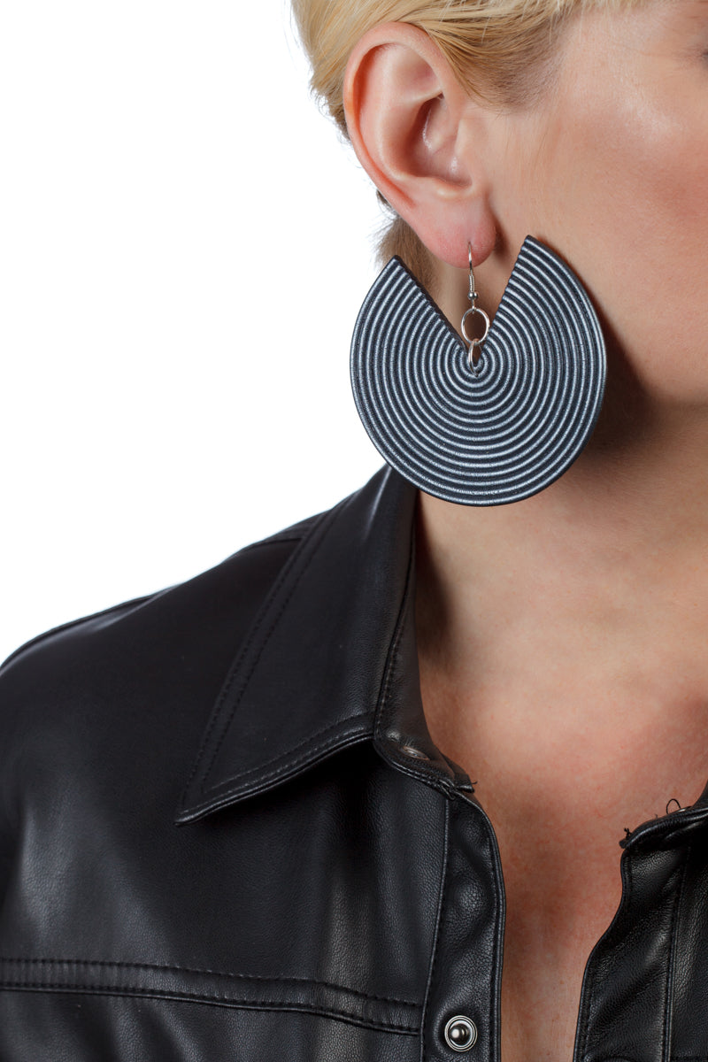 African Spiral Earrings / Grey