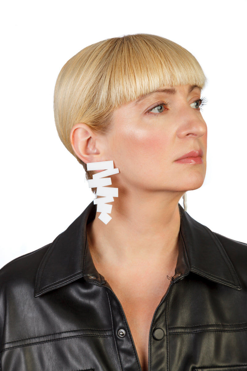 PlexiGlass Mirror-White ZigZag Earrings / White