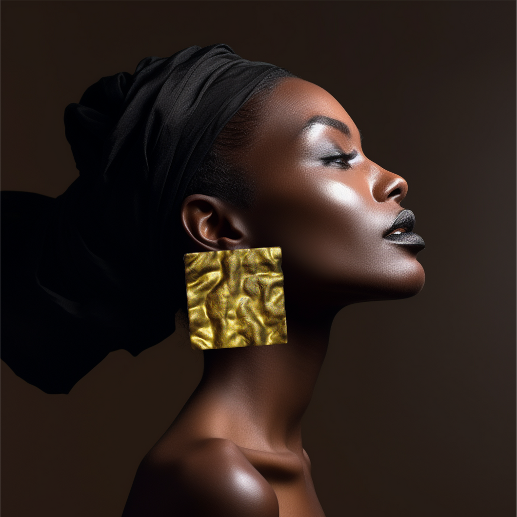 Crumpled Square Earrings / Gold