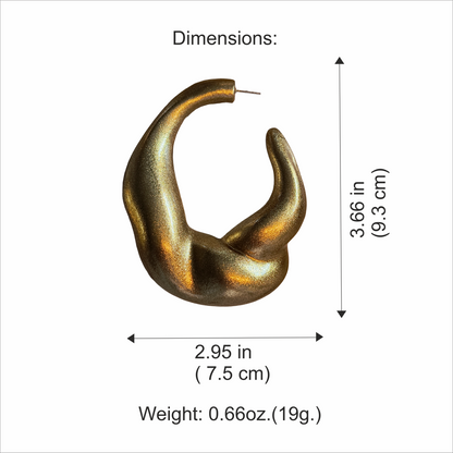Lava Hoops gold size guide, 9.3 cm tall and 7.5 cm wide, 19 g