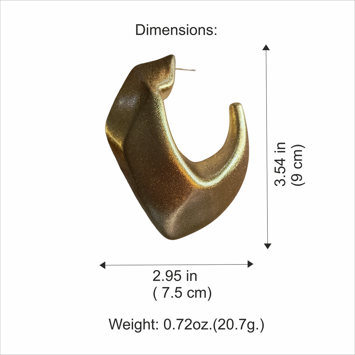 Slash Hoops gold size guide, 9 cm tall and 7.5 cm wide, 20.7 g