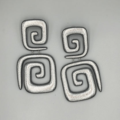 Shimmering Twists Earrings / Silver