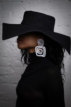 Load image into Gallery viewer, PlexiGlass Mirror-White Spiral Double Square Earrings / White

