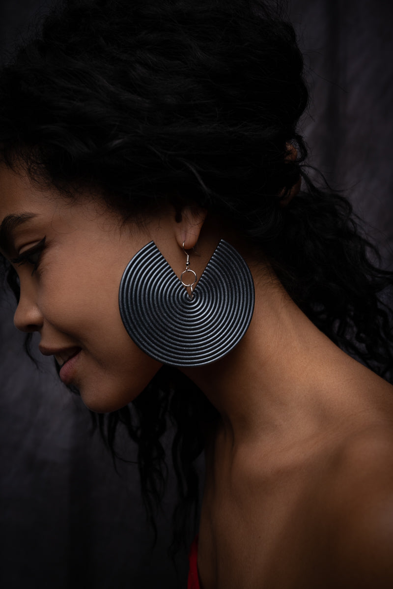 African Spiral Earrings / Grey