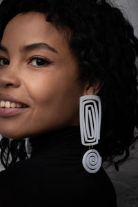 PlexiGlass Mirror-White Square Spiral Earrings / White