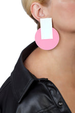 Load image into Gallery viewer, Egypt Earrings/ Pink+White
