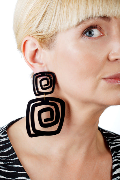 PlexiGlass Black Spiral Double Square Earrings / Black