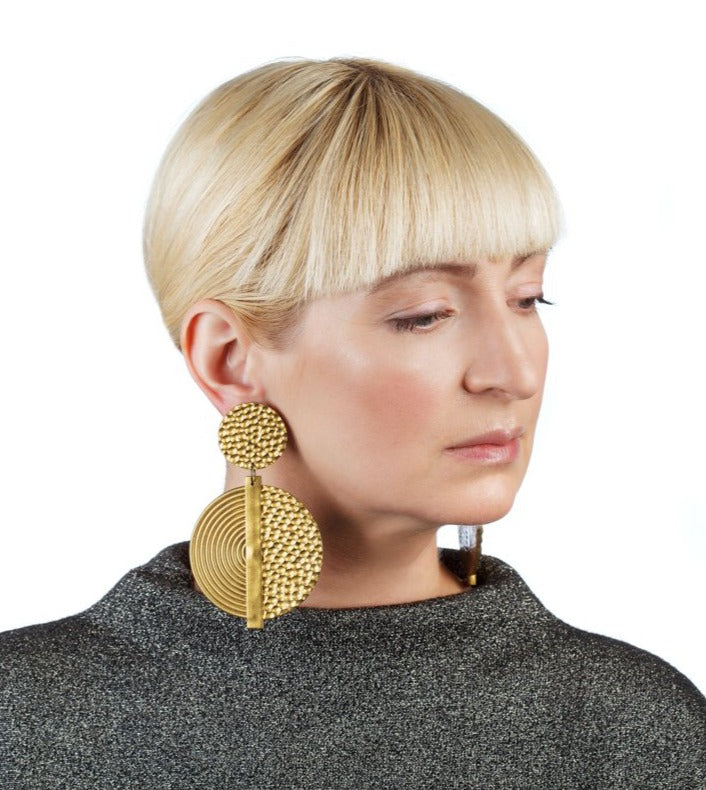 Hammered Spiral Earrings / Gold