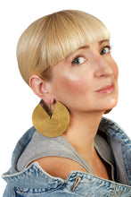 Load image into Gallery viewer, African Spiral Earrings / Gold

