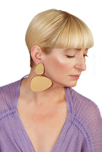 Load image into Gallery viewer, Plexiglass Gold-Mirror Pebbles Earrings/ Gold
