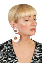 Load image into Gallery viewer, PlexiGlass Mirror White Triangle Chunky Hoop Earrings / White
