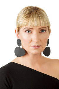 Pebbles Earrings/ Black
