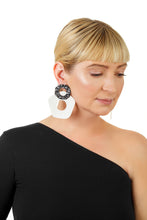 Load image into Gallery viewer, Five-Finger Hoop Earrings/ Black+White
