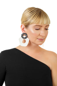 Five-Finger Hoop Earrings/ Black+White